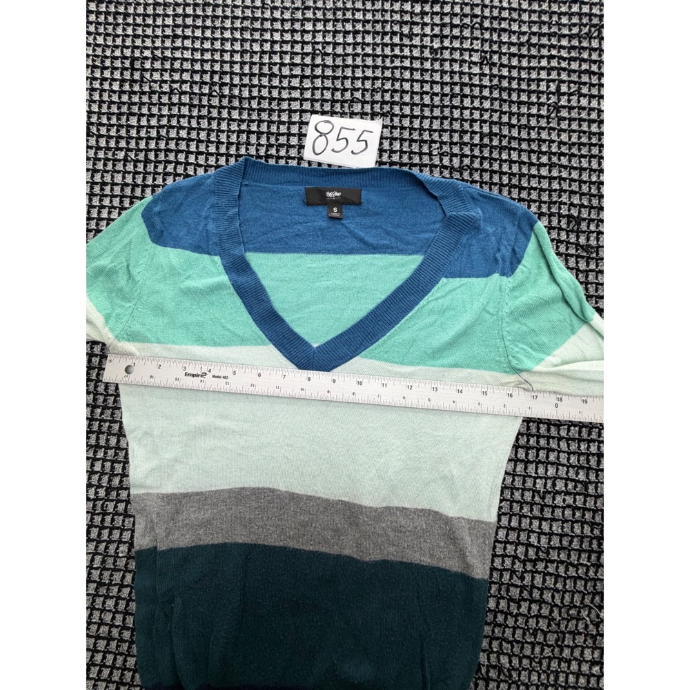 Mossimo Sweater Womens Small Blue Multi Color Striped V-Neck Knit - Picture 4 of 6